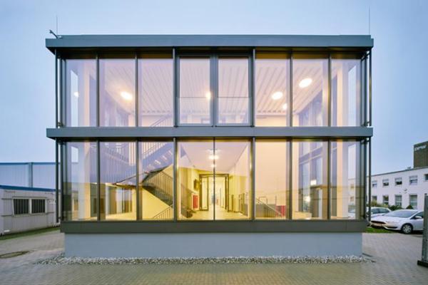 Bürogebäude in der Clay Kaserne Wiesbaden